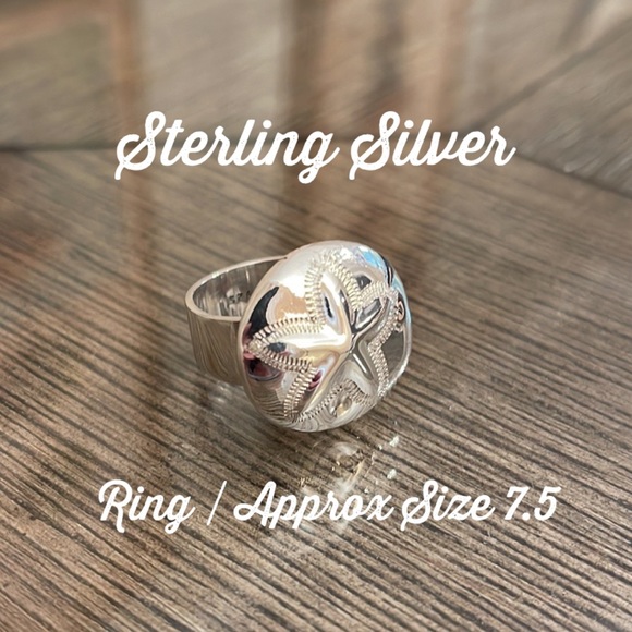 Vintage Jewelry - Vintage Sterling Silver Sand Dollar Ring Large Beach Theme Size 7 1/2, Approx.